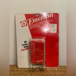 Vintage Emerson AM Pocket Radio P3 440 BP Transistor Red Retro DEADSTOCK Music